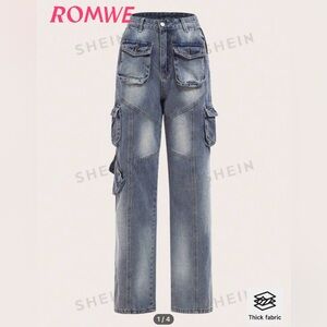 NWOT Cargo jeans/ wide leg